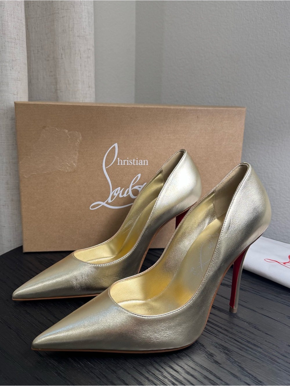 Christian Louboutin Miss Z 100 Pumps Metallic Gold Leather 37